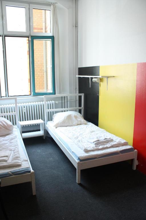 Baxpax Kreuzberg Hostel Berlin Dış mekan fotoğraf